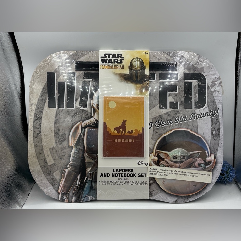 Star Wars Mandalorian Tablet Holder Lap Desk & Notebook Set 19"×14.75"